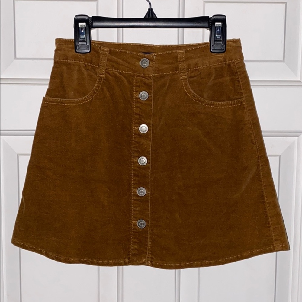 Brandy Melville button down skirt